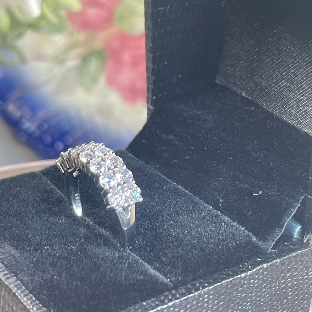 Clearance‼️1.4ct Moissanite  Ring! Moissanite 14k white Gold/silver - Picture 4 of 16